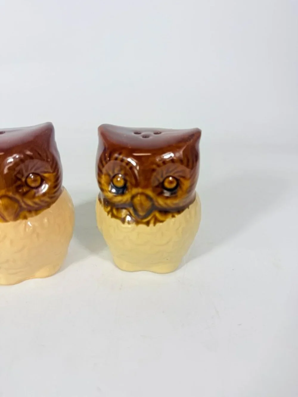 Pottery Owl Salt & Pepper Shakers  Brown Glaze Vintage Kitchenware Retro Collect